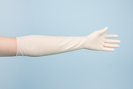 удлиненные перчатки